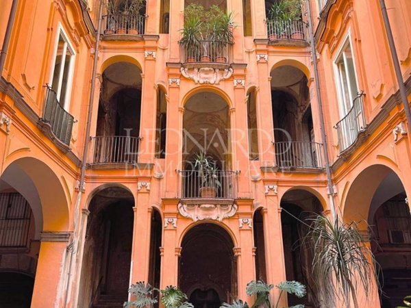 appartamento in vendita a Napoli