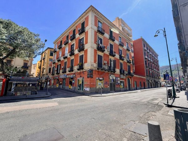 appartamento in vendita a Napoli