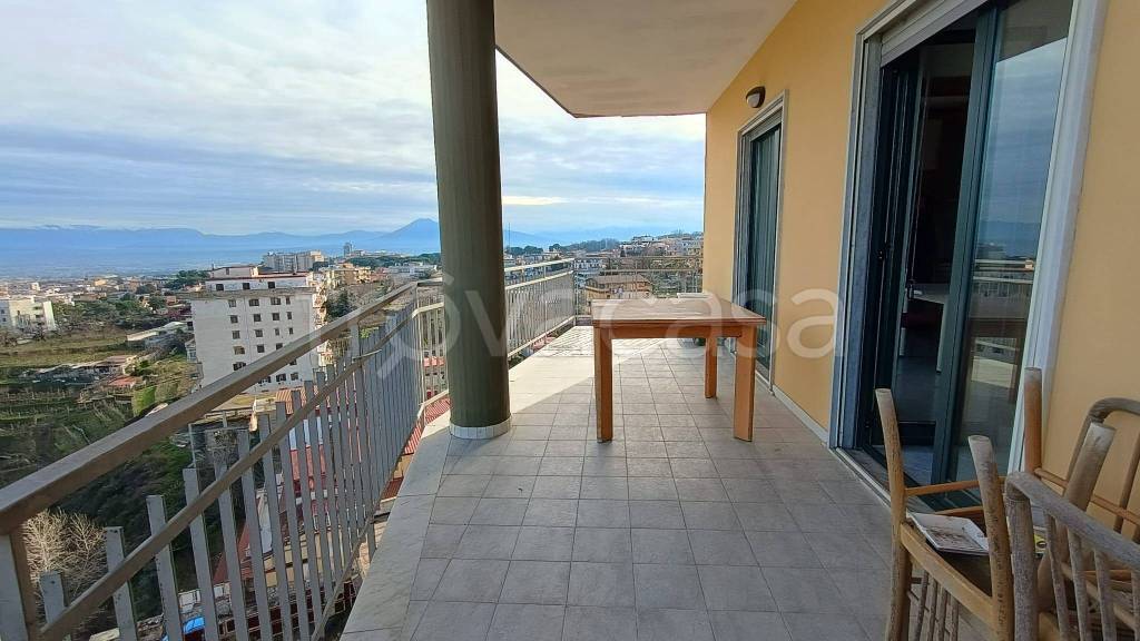 appartamento in vendita a Napoli in zona Chiaiano