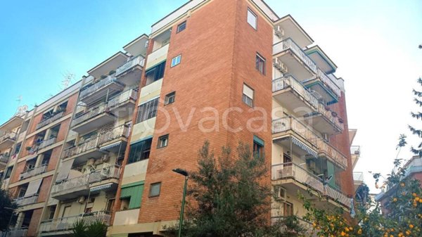 appartamento in vendita a Napoli in zona Capodimonte / Colli Aminei