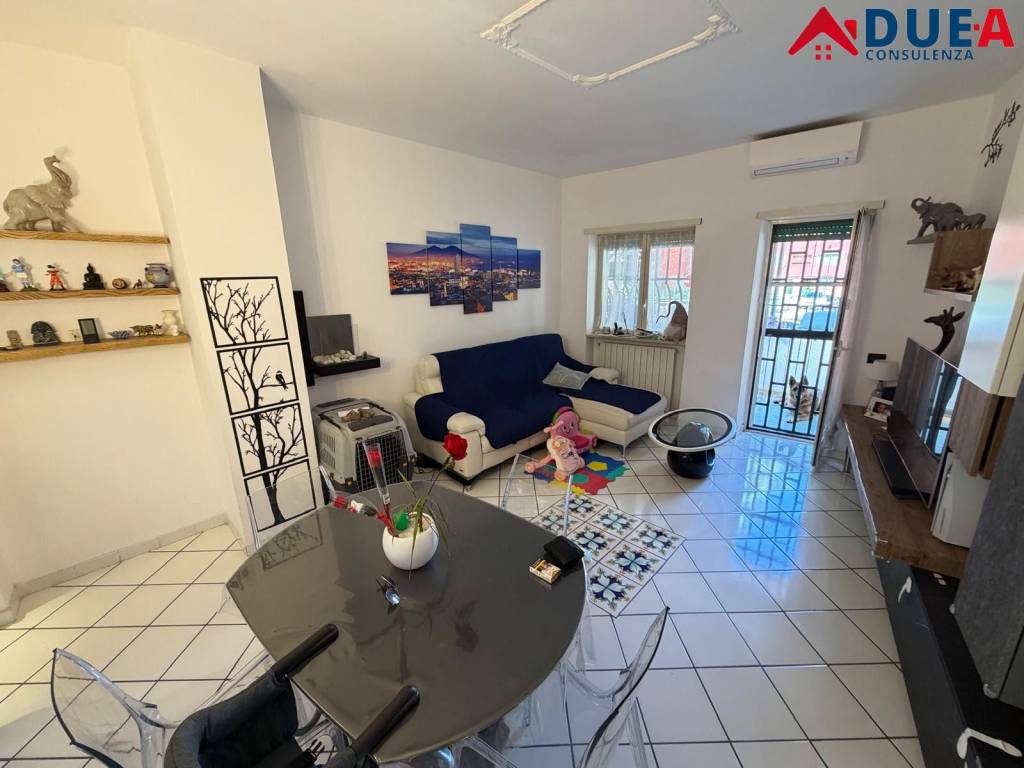 appartamento in vendita a Napoli in zona Capodimonte / Colli Aminei