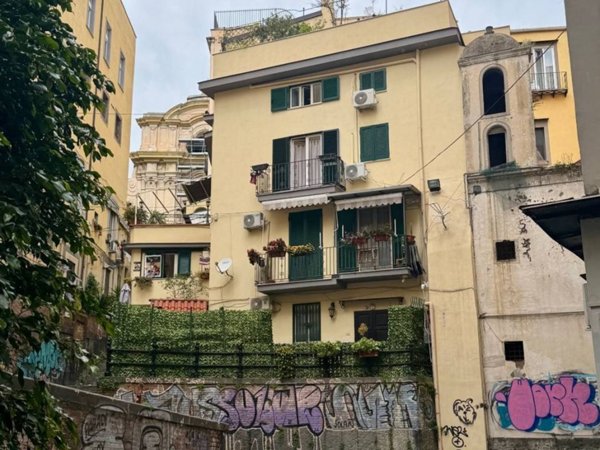 appartamento in vendita a Napoli