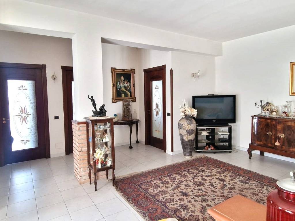 appartamento in vendita a Napoli in zona Capodichino