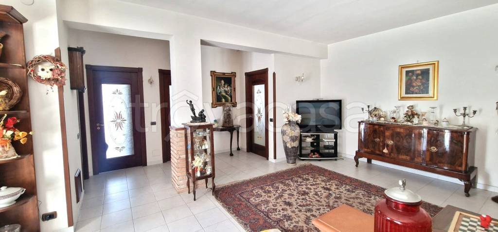 appartamento in vendita a Napoli in zona Capodichino