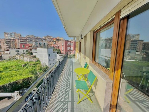 appartamento in vendita a Napoli in zona Arenella