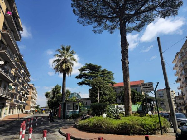 appartamento in vendita a Napoli in zona Capodimonte / Colli Aminei