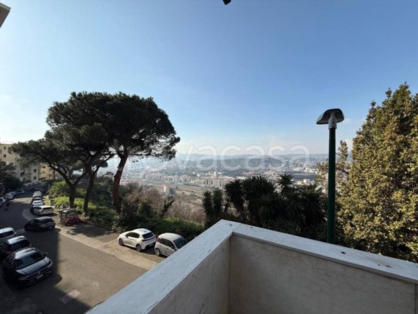 appartamento in vendita a Napoli in zona Posillipo