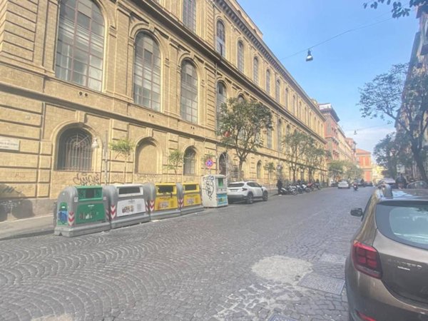 appartamento in vendita a Napoli