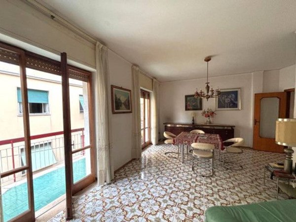 appartamento in vendita a Napoli in zona Arenella