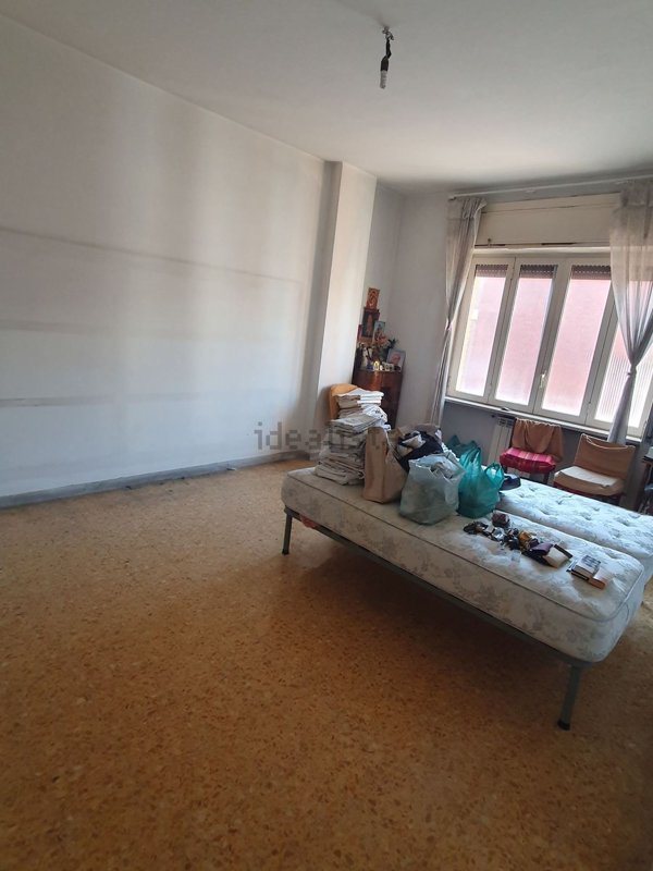 appartamento in vendita a Napoli in zona Zona Industriale-Ferrovia