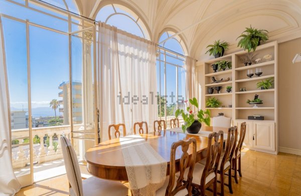 appartamento in vendita a Napoli in zona Posillipo