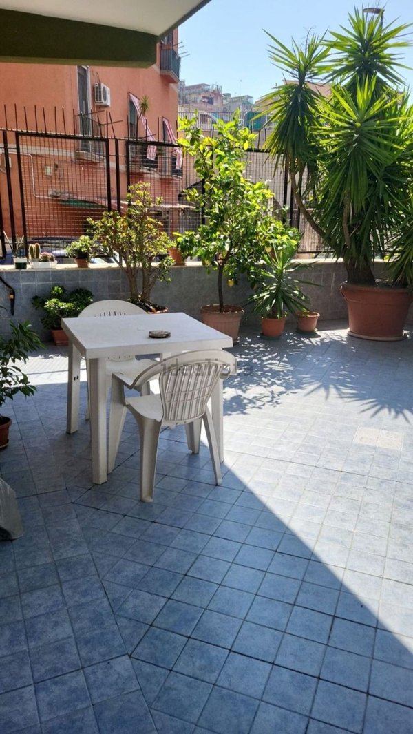 appartamento in vendita a Napoli in zona Arenella