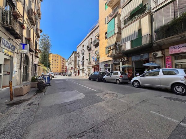 appartamento in vendita a Napoli in zona Fuorigrotta