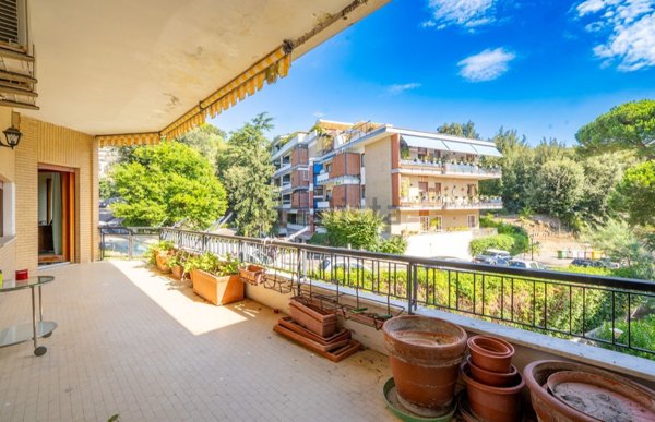 appartamento in vendita a Napoli in zona Posillipo