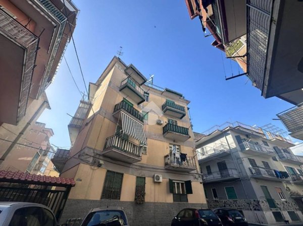 appartamento in vendita a Napoli in zona Piscinola