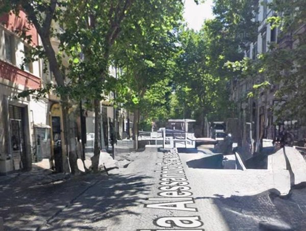 negozio in vendita a Napoli in zona Vomero