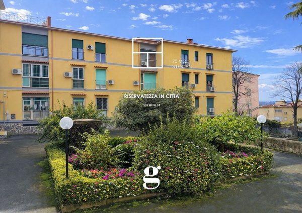appartamento in vendita a Napoli in zona Soccavo