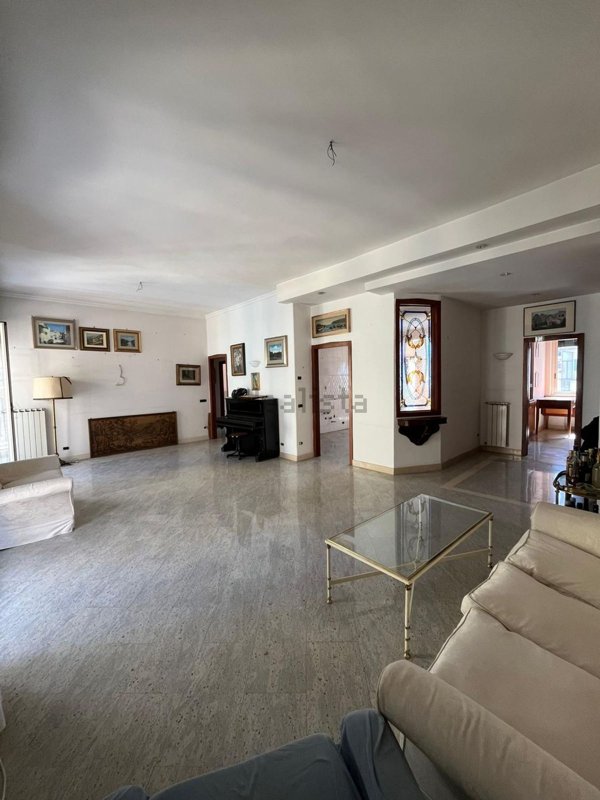 appartamento in vendita a Napoli in zona Arenella