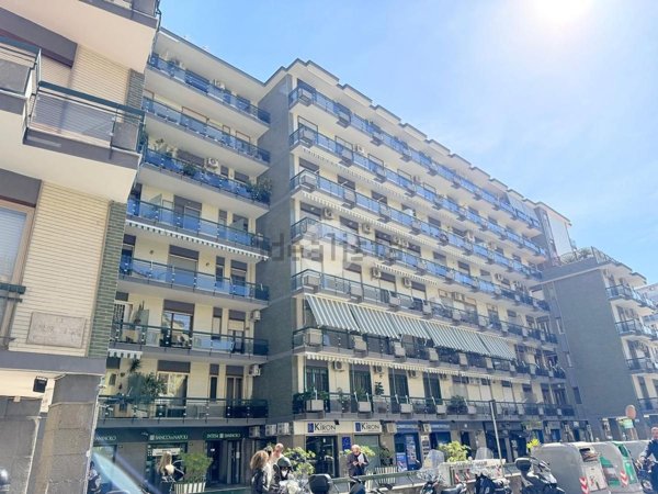 appartamento in vendita a Napoli in zona Arenella