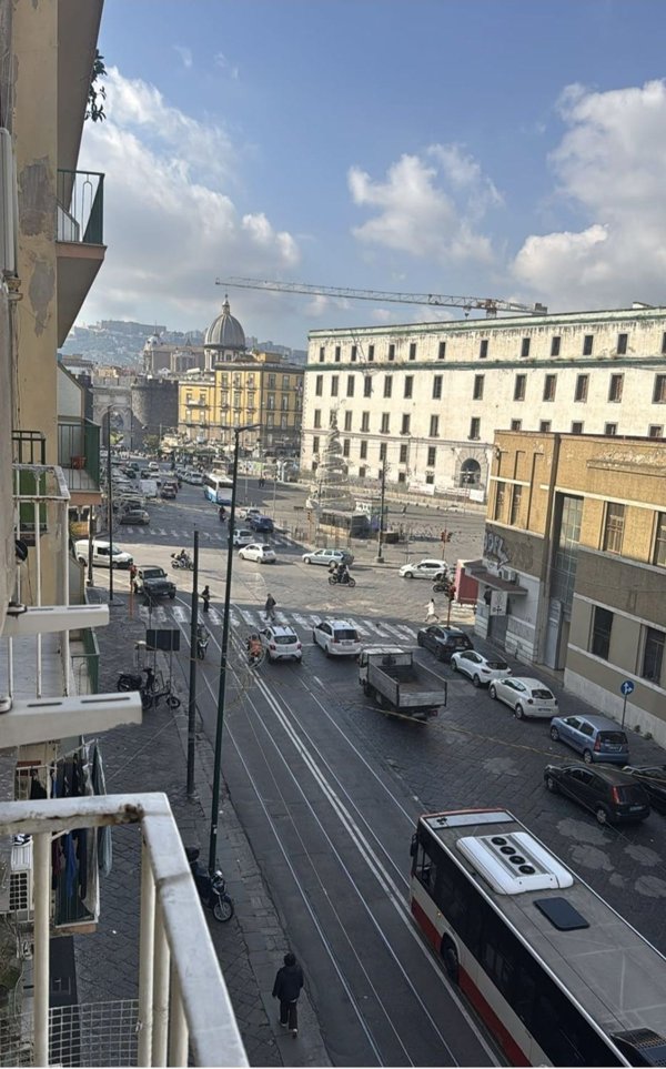 appartamento in vendita a Napoli in zona Vicaria