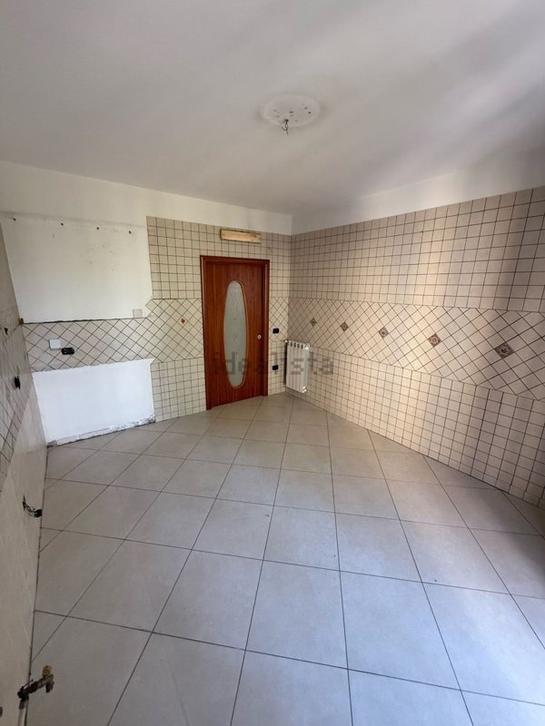 appartamento in vendita a Napoli in zona Barra