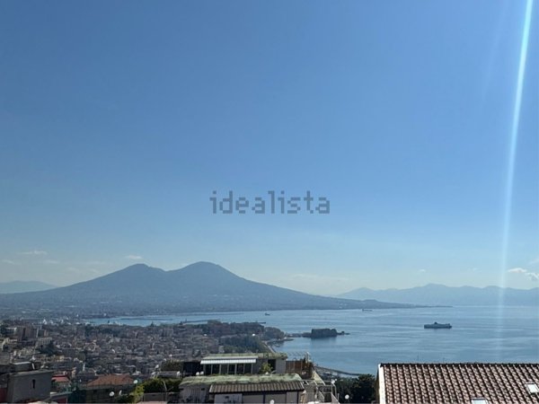 appartamento in vendita a Napoli in zona Posillipo