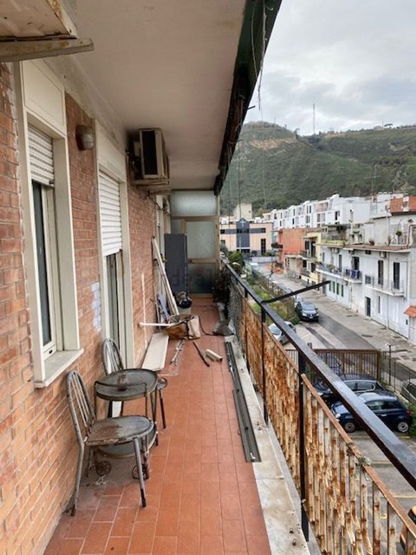 appartamento in vendita a Napoli in zona Soccavo