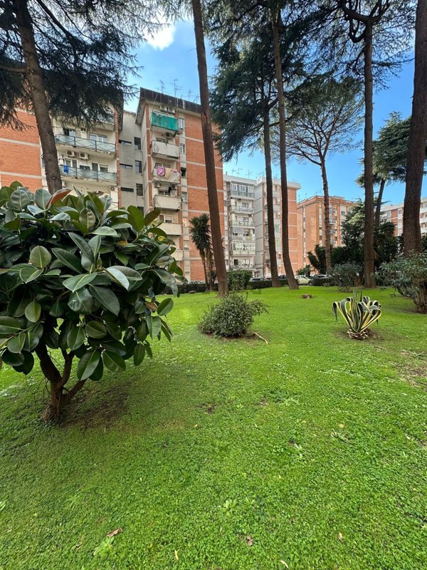 appartamento in vendita a Napoli in zona Soccavo