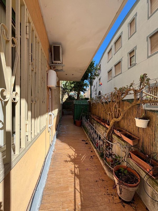 appartamento in vendita a Napoli in zona Posillipo