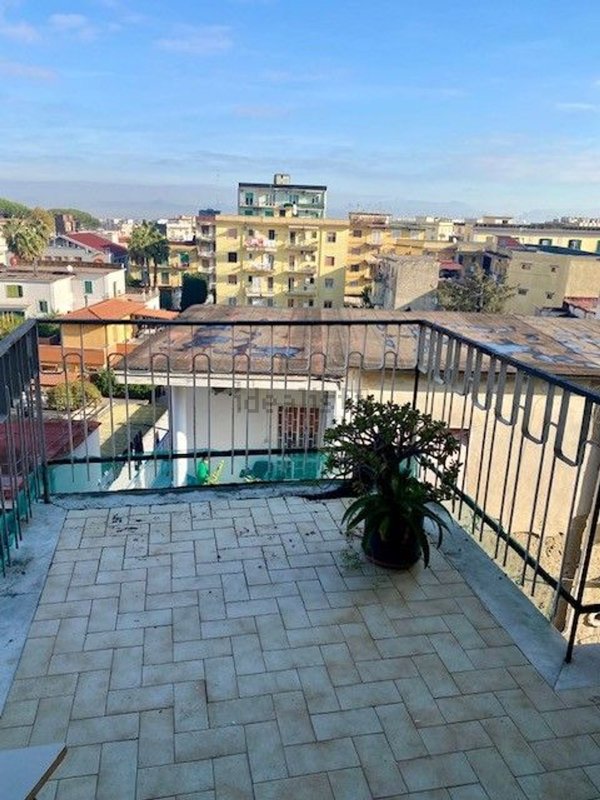 appartamento in vendita a Napoli in zona Chiaiano