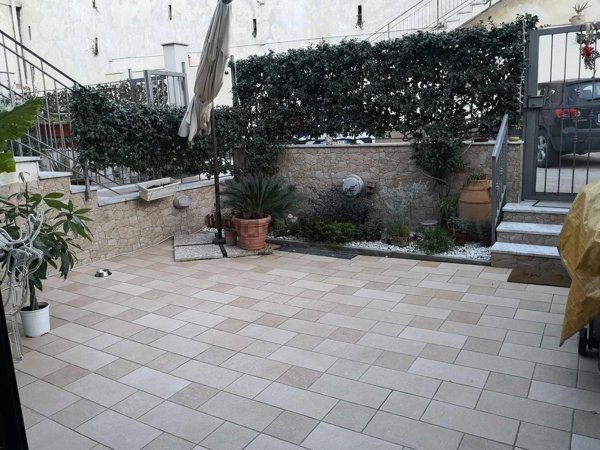 appartamento in vendita a Napoli in zona Poggioreale