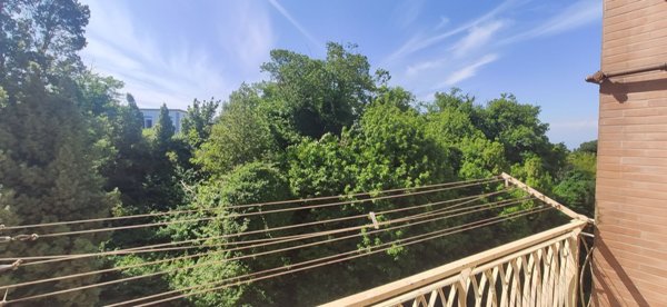 appartamento in vendita a Napoli in zona Capodimonte / Colli Aminei