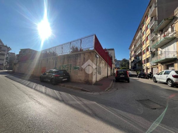 appartamento in vendita a Napoli in zona Secondigliano
