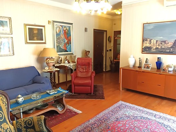 appartamento in vendita a Napoli in zona Pianura