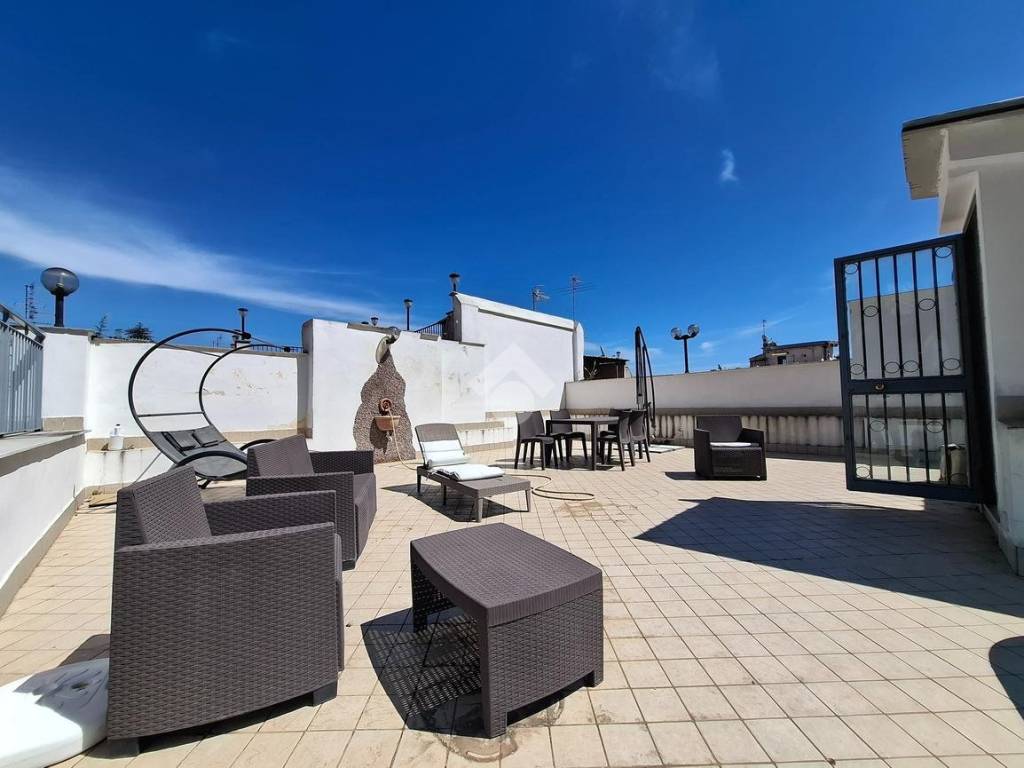 appartamento in vendita a Napoli