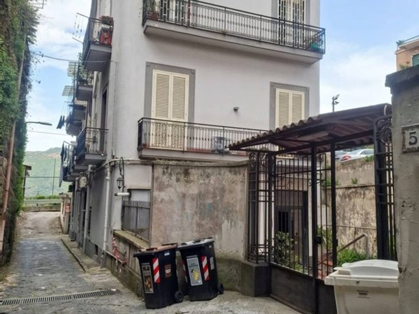 appartamento in vendita a Napoli in zona Vomero