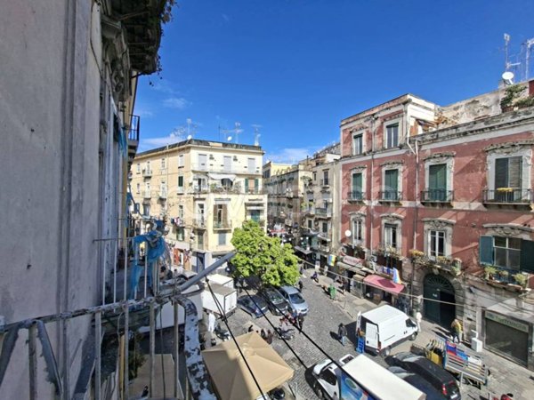 appartamento in vendita a Napoli in zona Stella