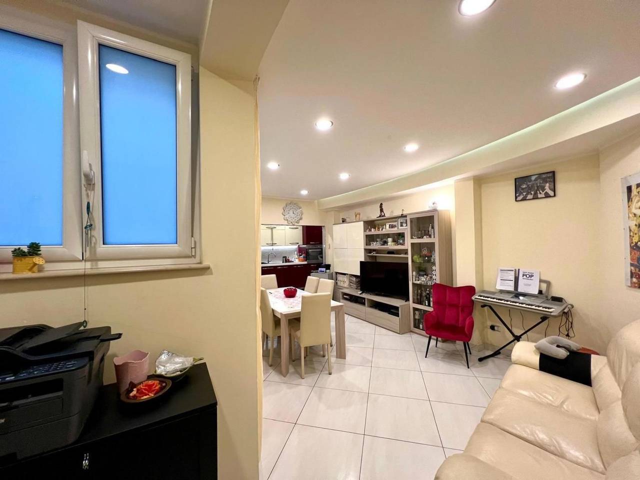 appartamento in vendita a Napoli in zona Pianura