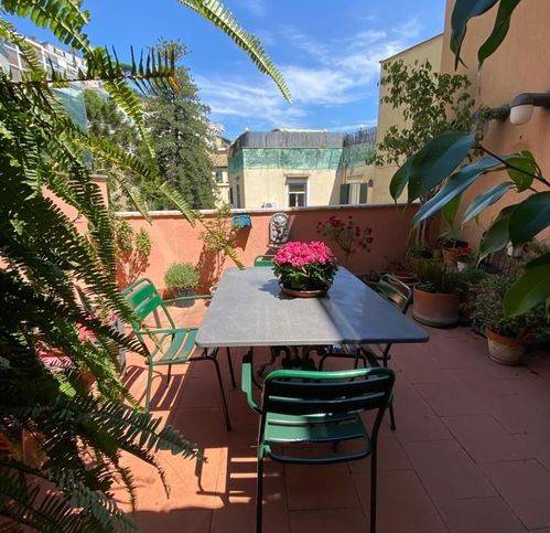 appartamento in vendita a Napoli in zona Posillipo