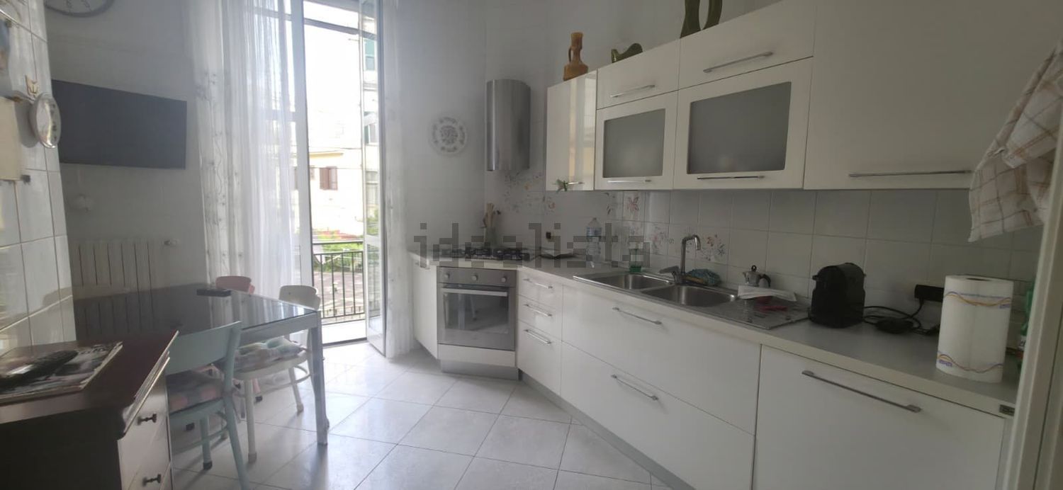 appartamento in vendita a Napoli in zona Vomero