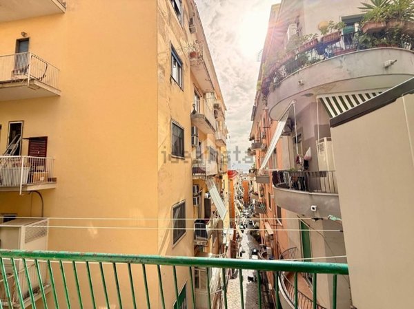appartamento in vendita a Napoli