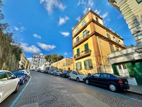 appartamento in vendita a Napoli in zona Vomero