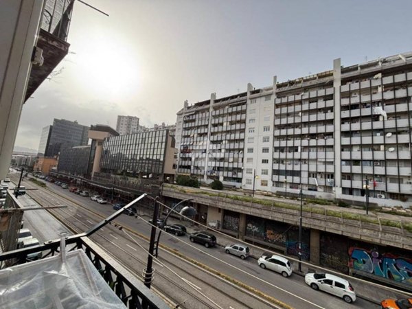 appartamento in vendita a Napoli in zona Poggioreale