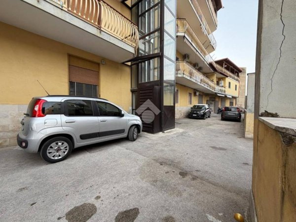 appartamento in vendita a Napoli in zona Secondigliano