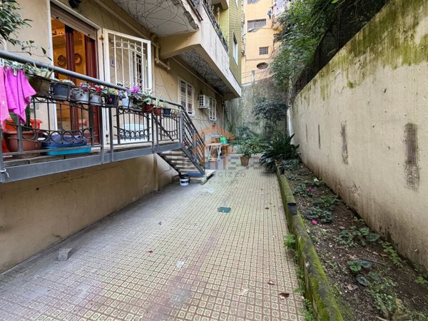 appartamento in vendita a Napoli in zona Arenella