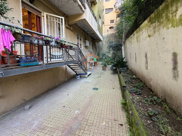 appartamento in vendita a Napoli in zona Arenella
