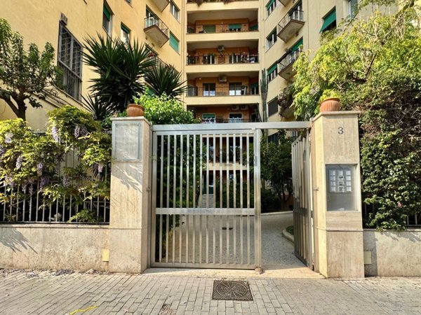 appartamento in vendita a Napoli in zona Vomero