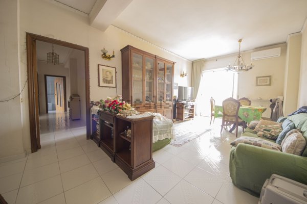 appartamento in vendita a Napoli in zona Poggioreale