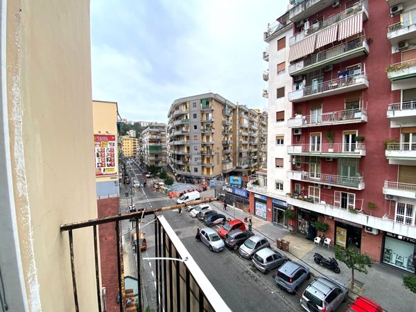 appartamento in vendita a Napoli in zona Fuorigrotta