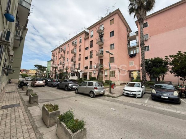 appartamento in vendita a Napoli in zona San Giovanni a Teduccio